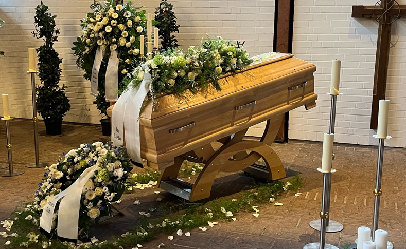 Trauerfloristik 2024 Bild Nummer 3 - von Blumen Jentsch Beispiel 3