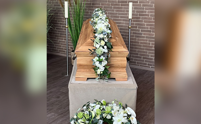 Trauerfloristik 2024 Bild Nummer 7 - von Blumen Jentsch Beispiel 7